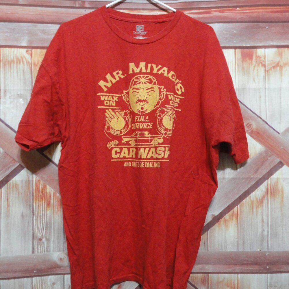 Mr Miyagi's Car Wash funny Distressed T, EUC.